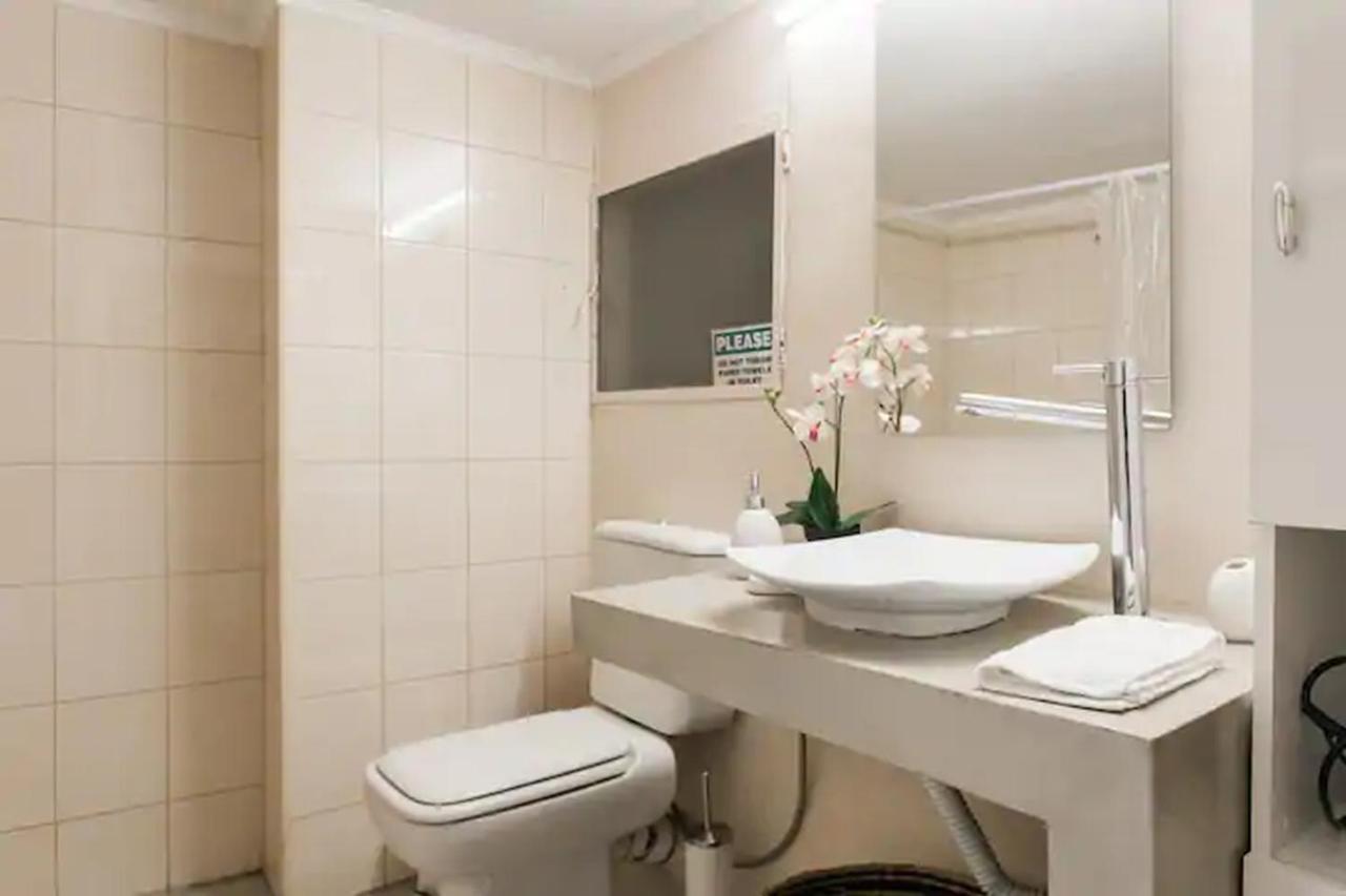 Openair Hot Tub/Big Balcony/Great Boutique Apt Αθήνα Εξωτερικό φωτογραφία