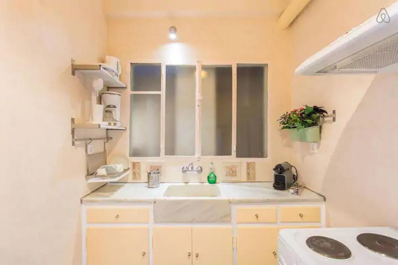 Openair Hot Tub/Big Balcony/Great Boutique Apt Αθήνα Εξωτερικό φωτογραφία