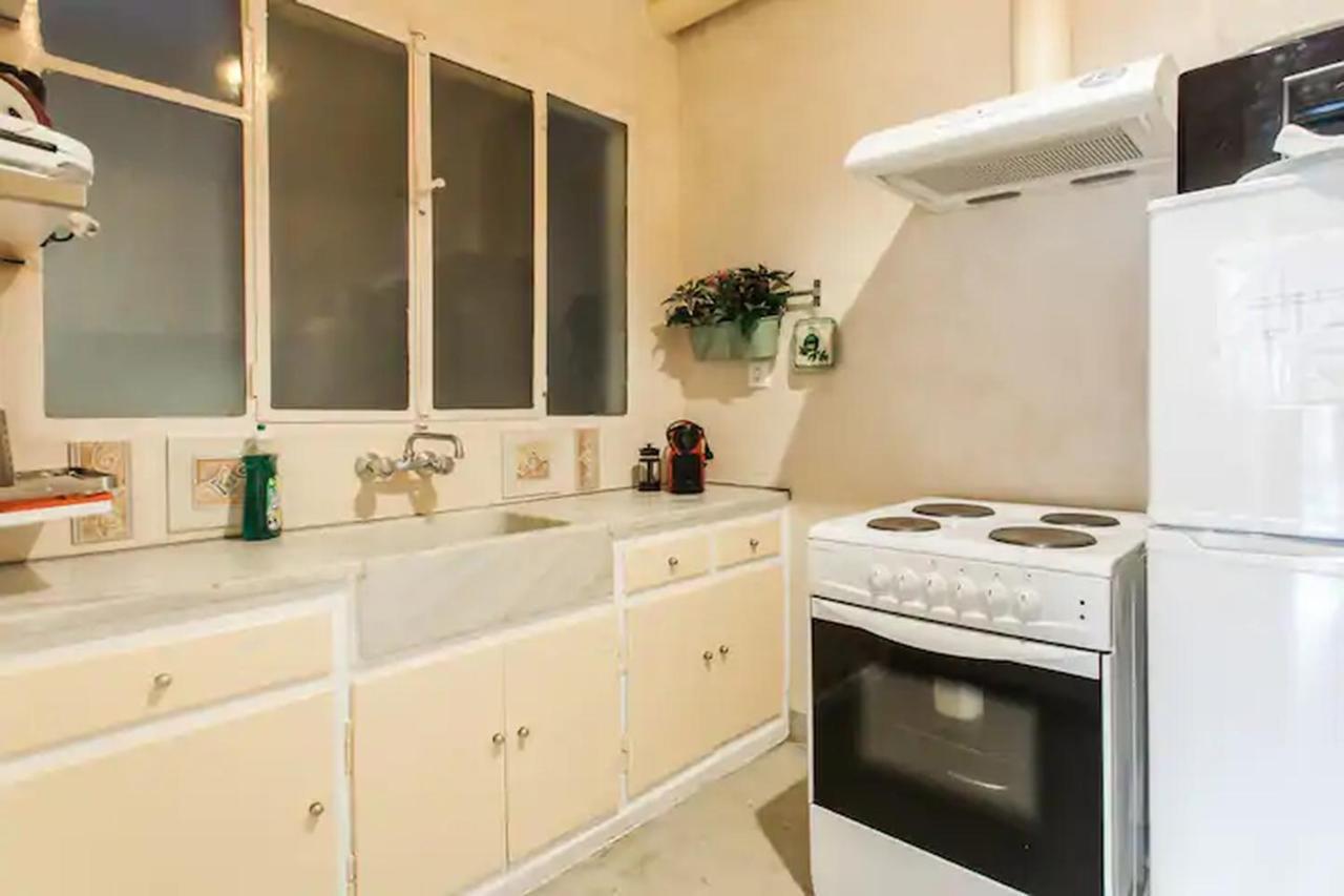 Openair Hot Tub/Big Balcony/Great Boutique Apt Αθήνα Εξωτερικό φωτογραφία