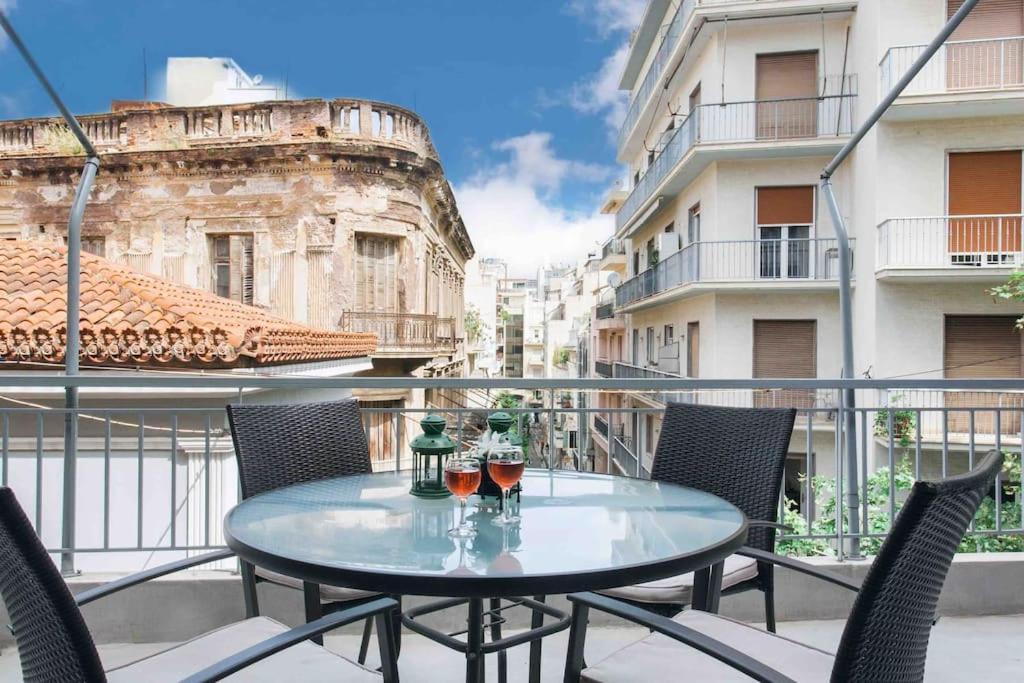 Openair Hot Tub/Big Balcony/Great Boutique Apt Αθήνα Εξωτερικό φωτογραφία