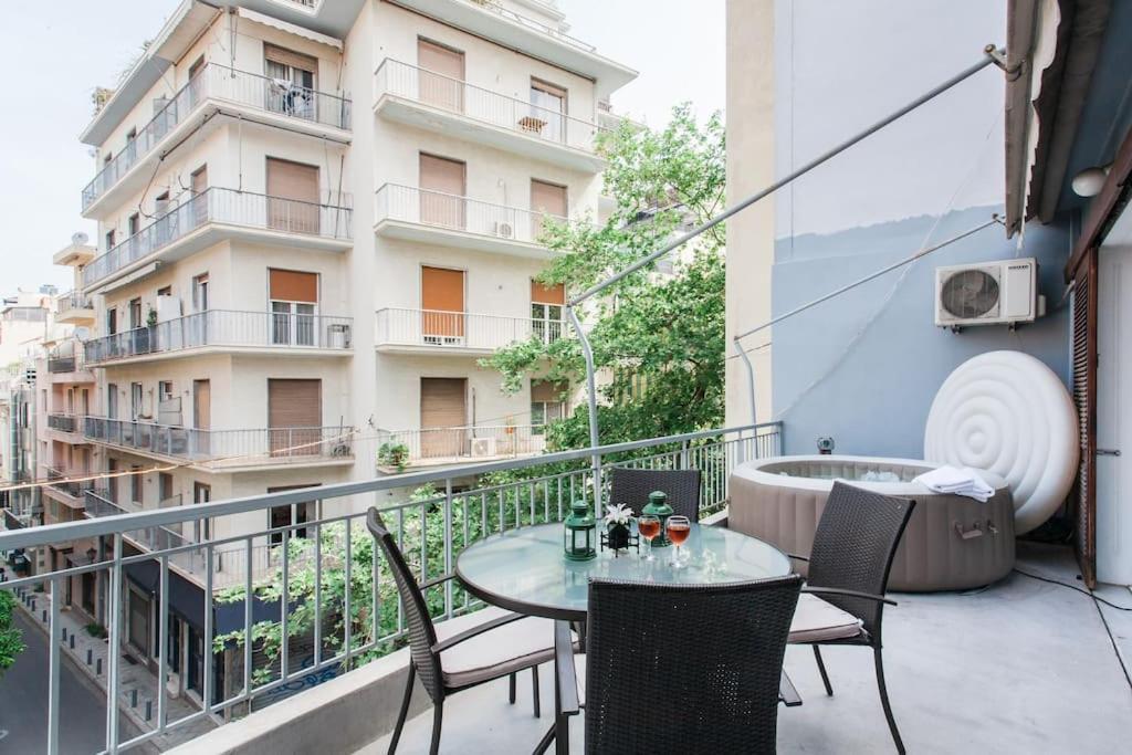 Openair Hot Tub/Big Balcony/Great Boutique Apt Αθήνα Εξωτερικό φωτογραφία