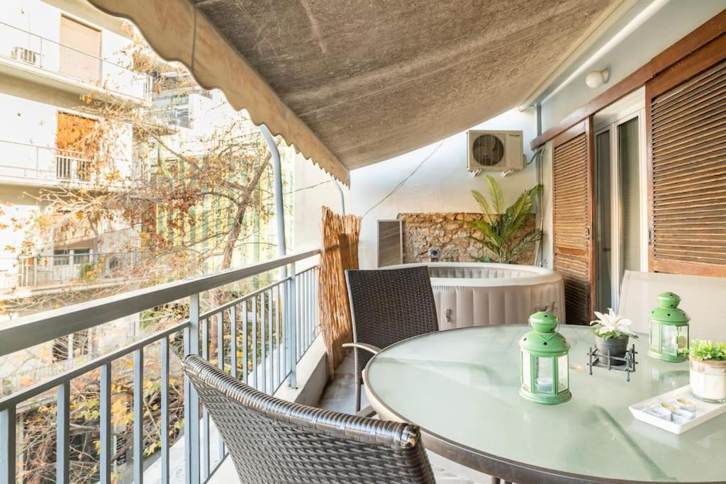 Openair Hot Tub/Big Balcony/Great Boutique Apt Αθήνα Εξωτερικό φωτογραφία