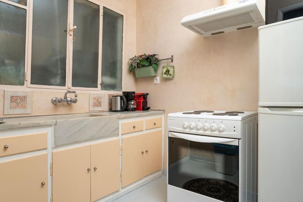 Openair Hot Tub/Big Balcony/Great Boutique Apt Αθήνα Εξωτερικό φωτογραφία